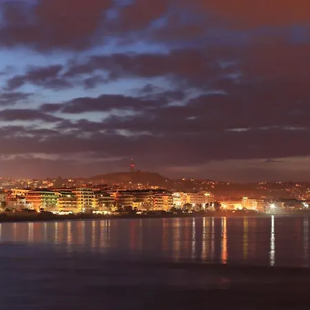 Alojamento de Acomodação e Pequeno-almoço Blu 4*