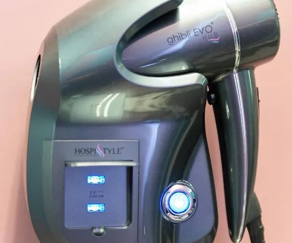 Oda ve Kahvaltı Blu 4*